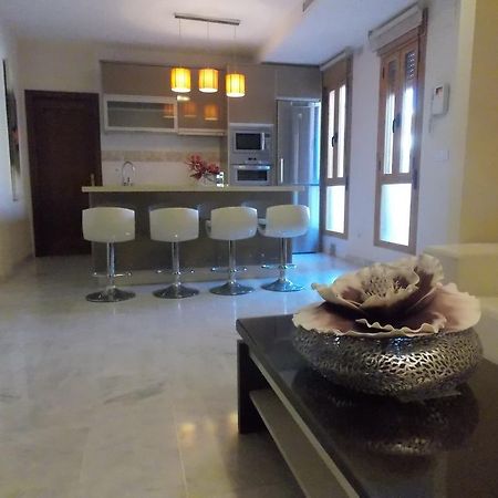 Apartamento Alfonso XII Kordoba Bagian luar foto